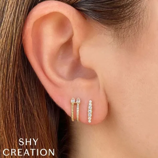 Shy Creation 14K Yellow Gold Diamond Line Bar Studs