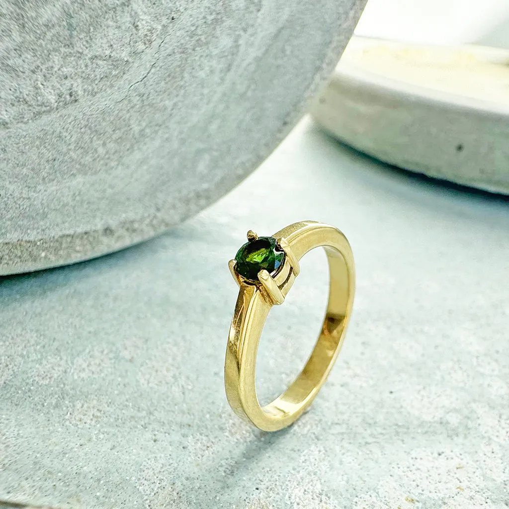 Simply Stylish Petite Yellow Gold Round Tourmaline Solitaire Ring