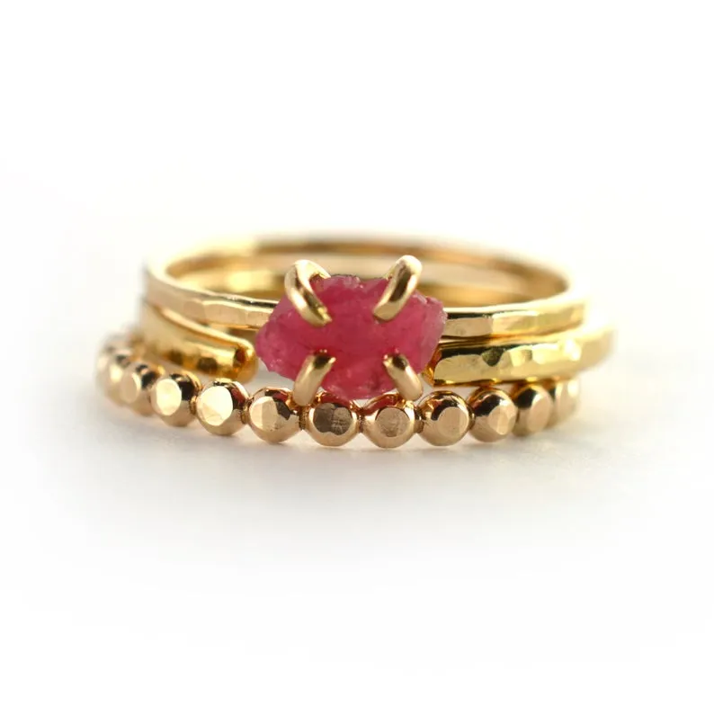 Size 4 / Raw Pink Ruby Stacking Ring Set of 3