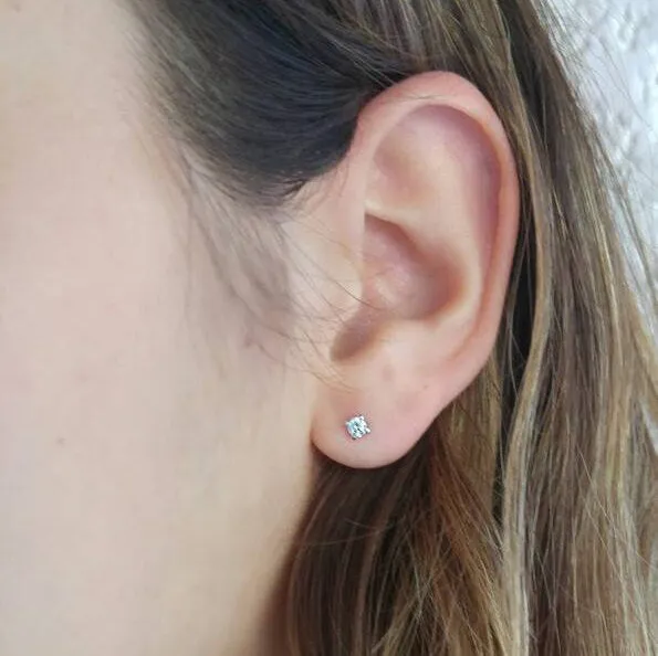 Small Diamond Stud Earrings