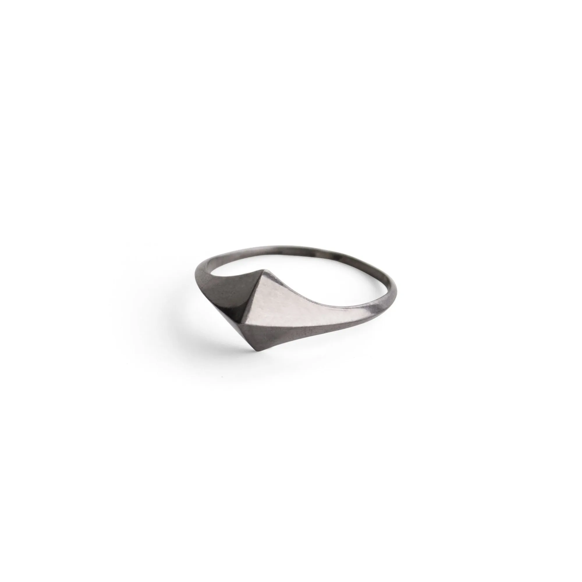 small lis ring