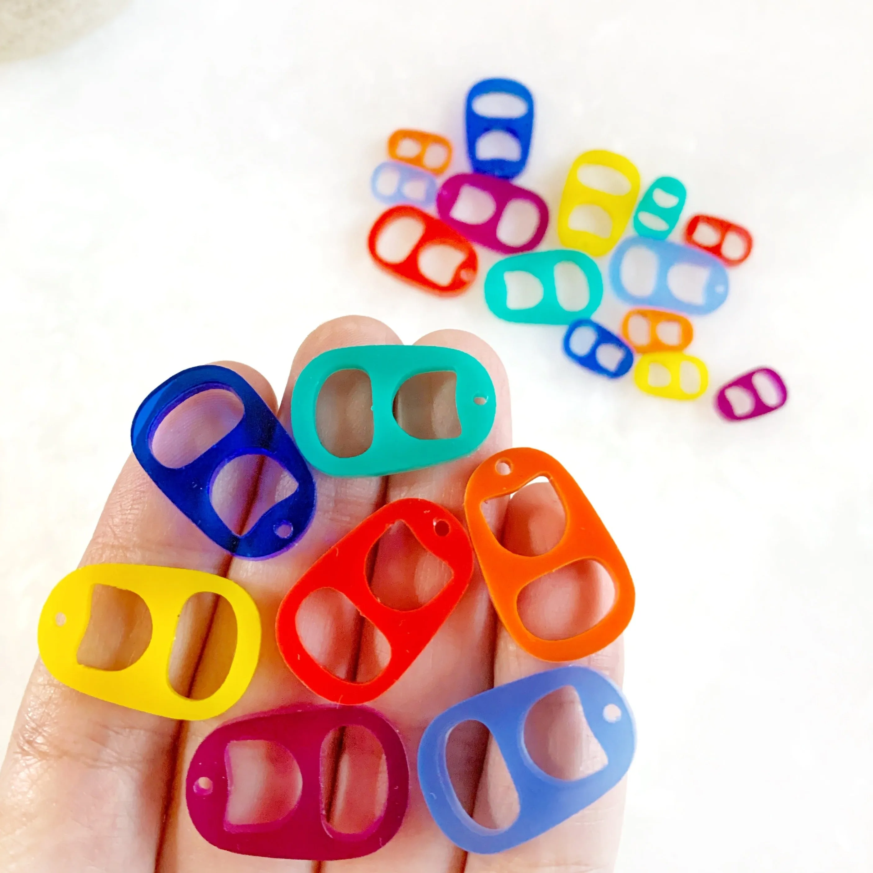 Soda pop tabs / anillas de latas / 10 Pieces, 25mm