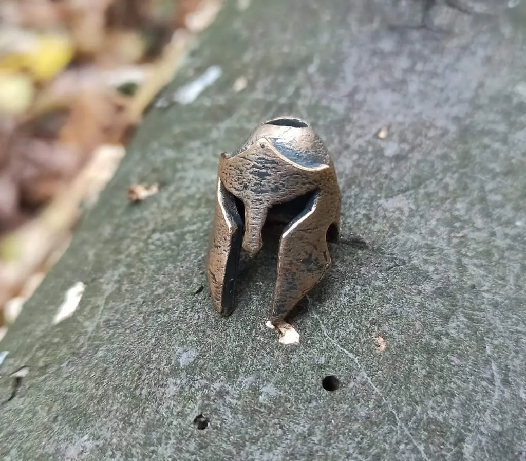 Spartan helmet paracord bead