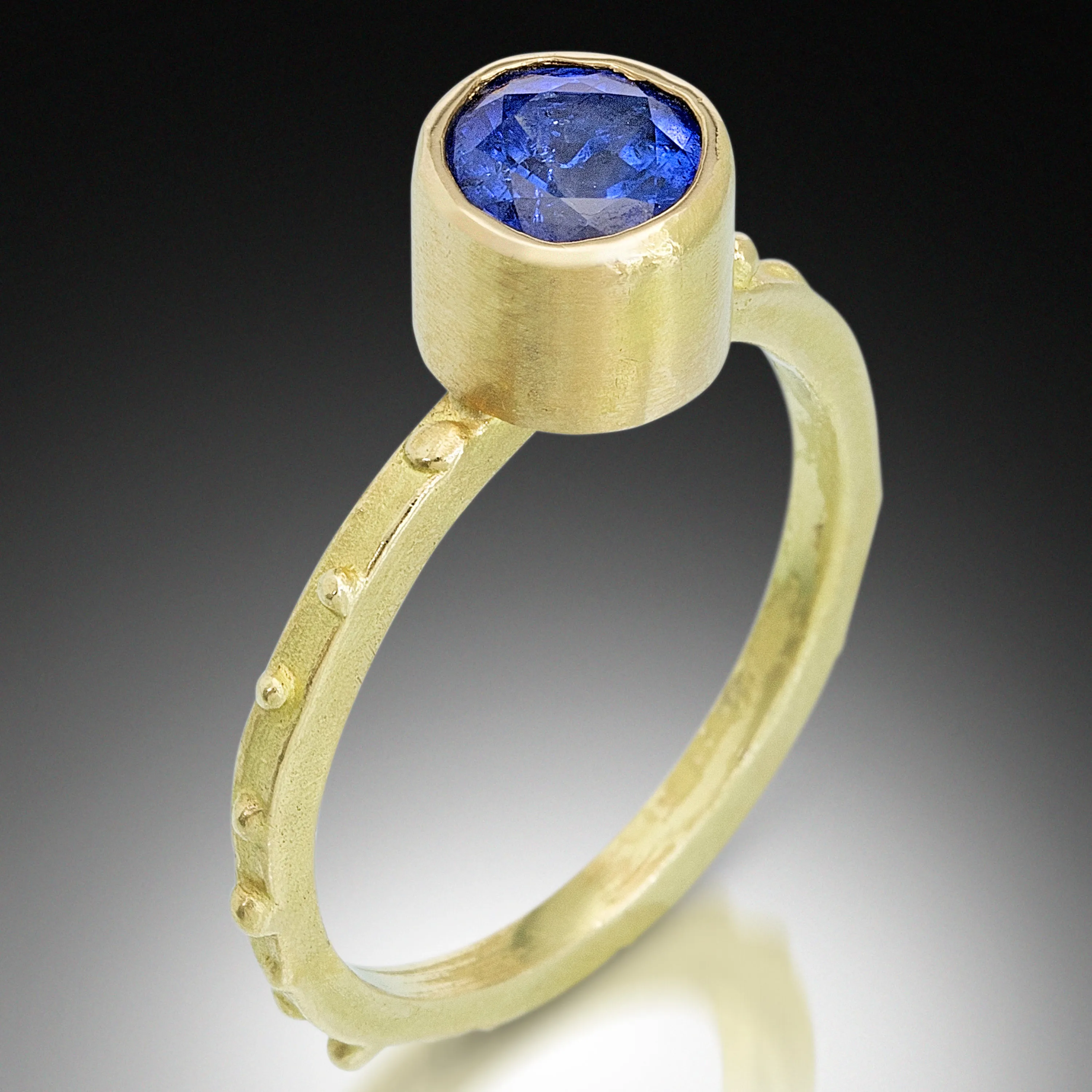Sri Lanka Blue Sapphire Gold Ring