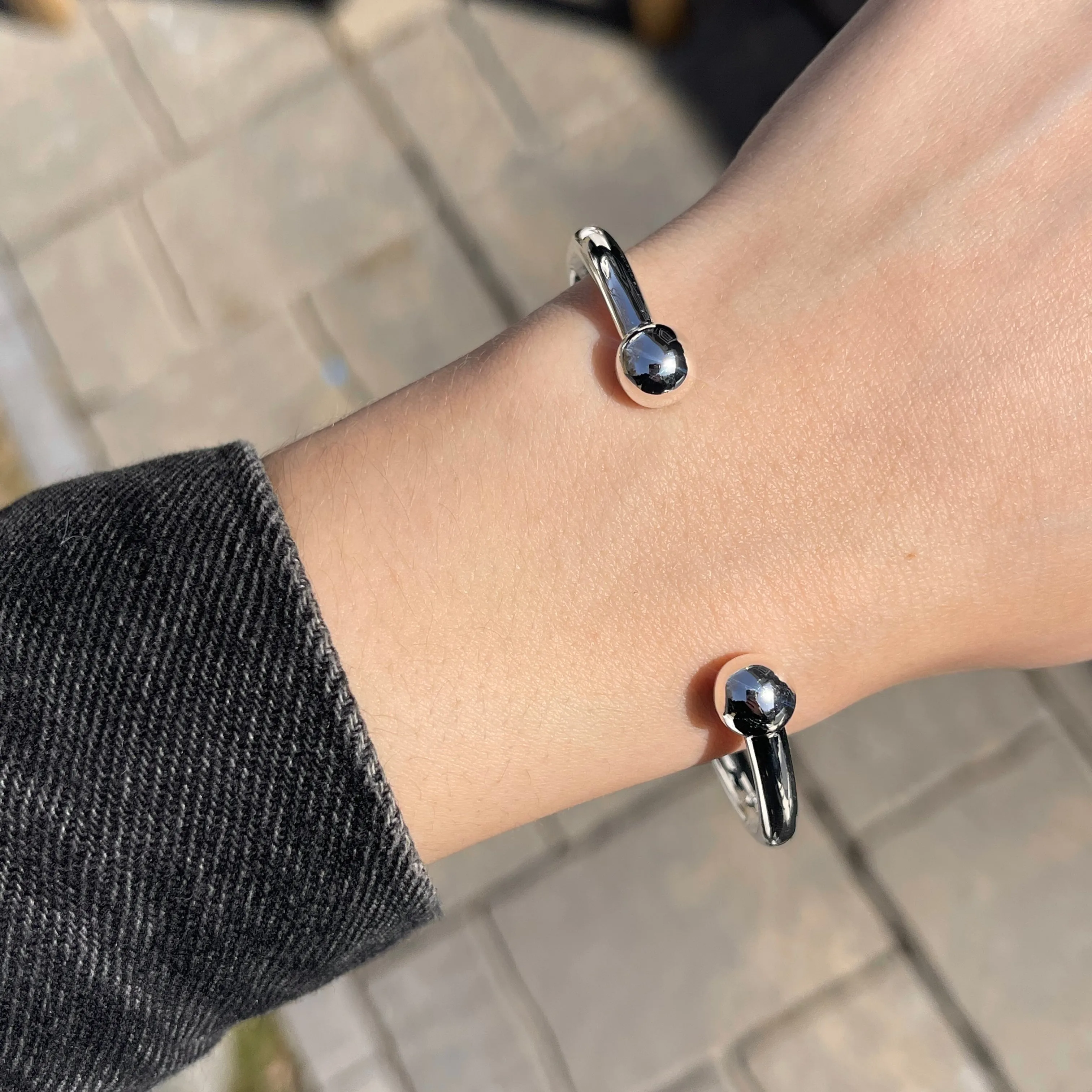 Sterling Silver Ball End Cap Open Cuff Bangle Bracelet