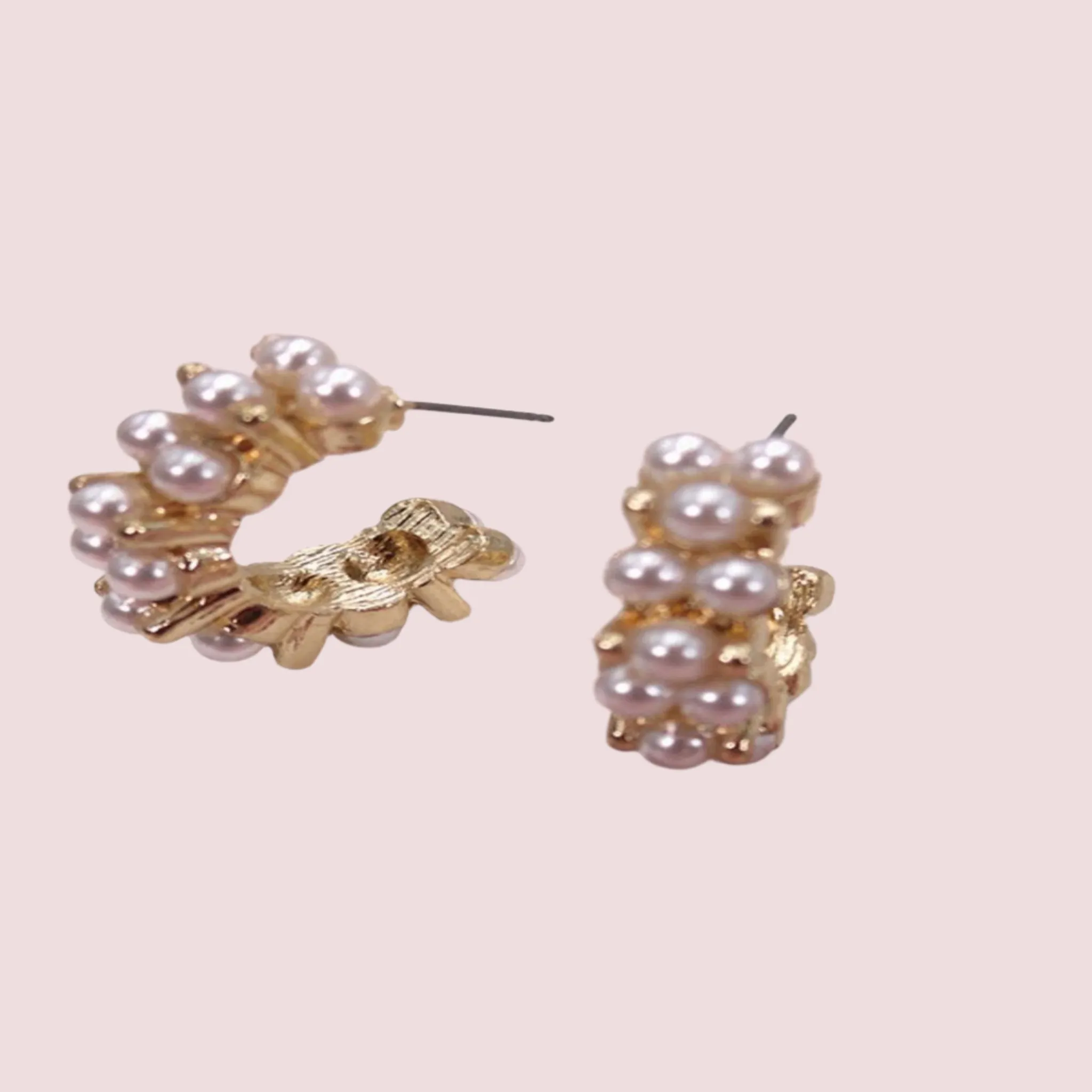 The Perfect Pearl Stud Earrings - Gold