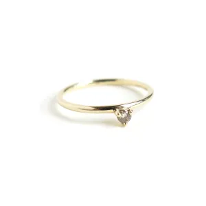 Three Claw Mini Cognac Diamond Ring in Yellow Gold