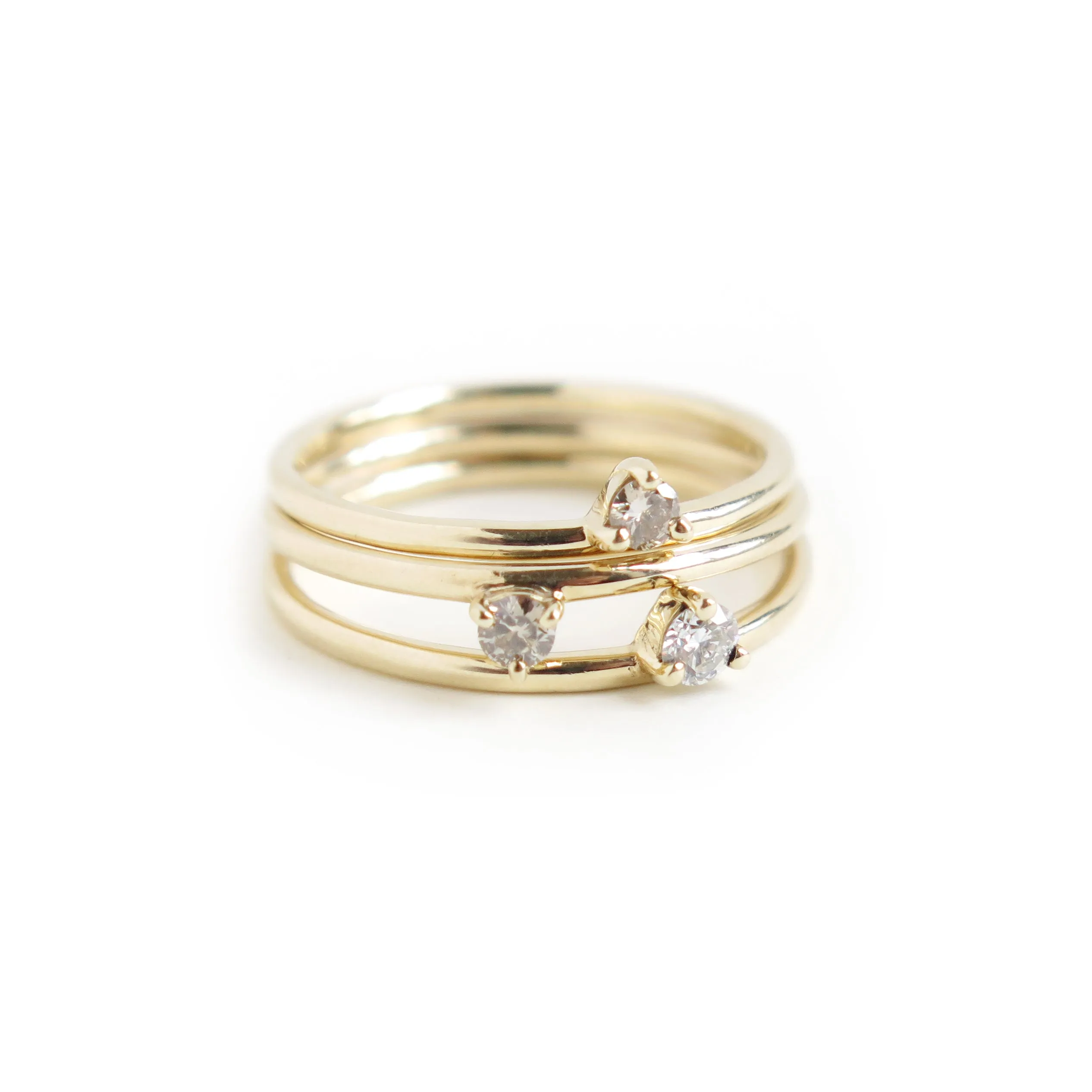 Three Claw Mini Cognac Diamond Ring in Yellow Gold