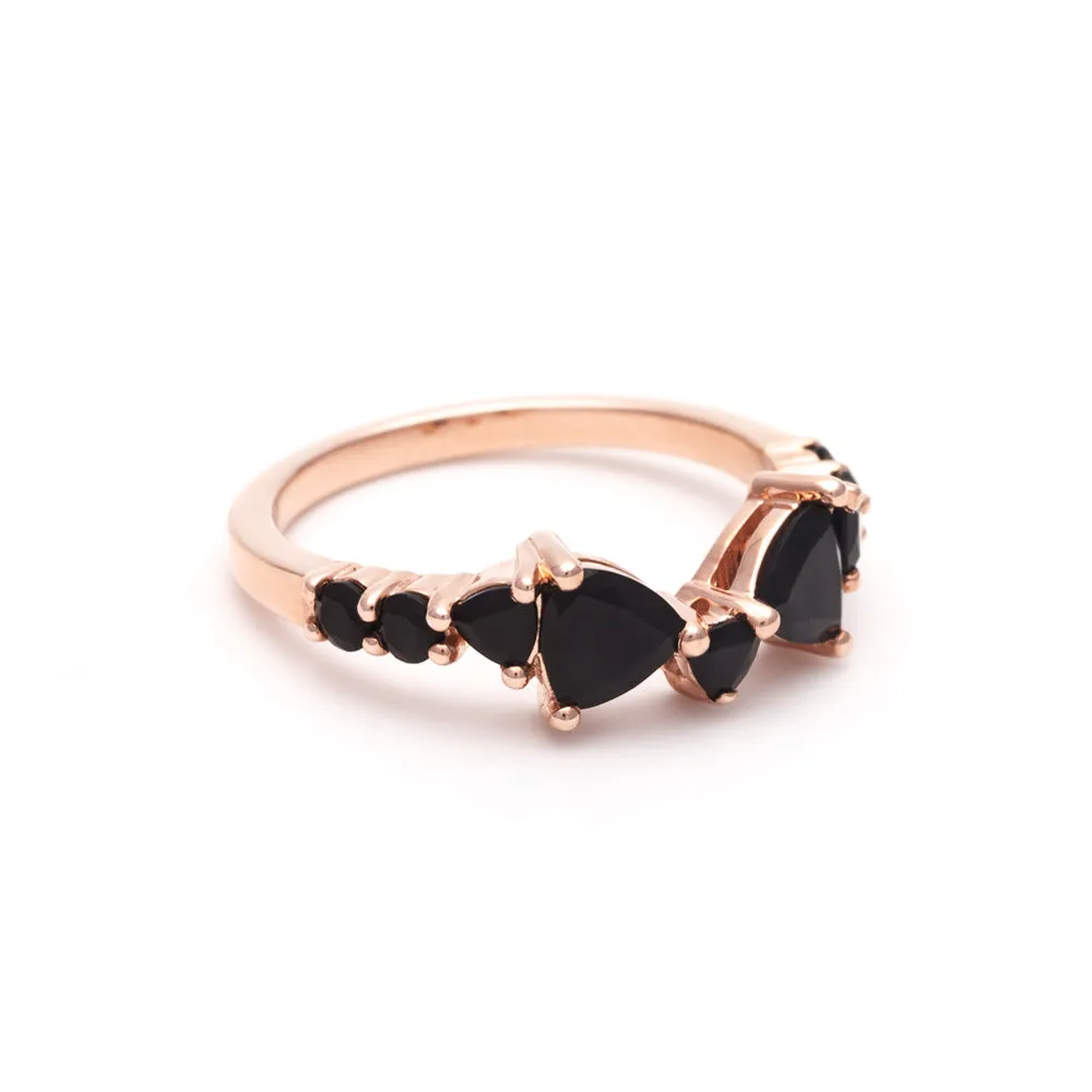 TRILLION PRAXIS CONTOUR BAND | 14K GOLD & ONYX