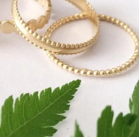 Ultra thin 14k gold dot ring, delicate gold ring for women, 14k gold stacking ring, gold baubble ring, connected dots ring