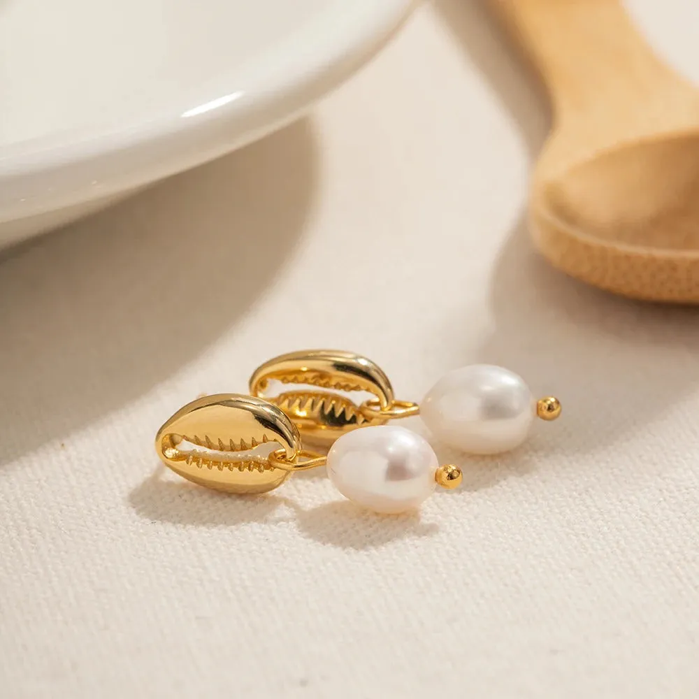 Vintage Shell Stud Design Pearl Drop Earrings
