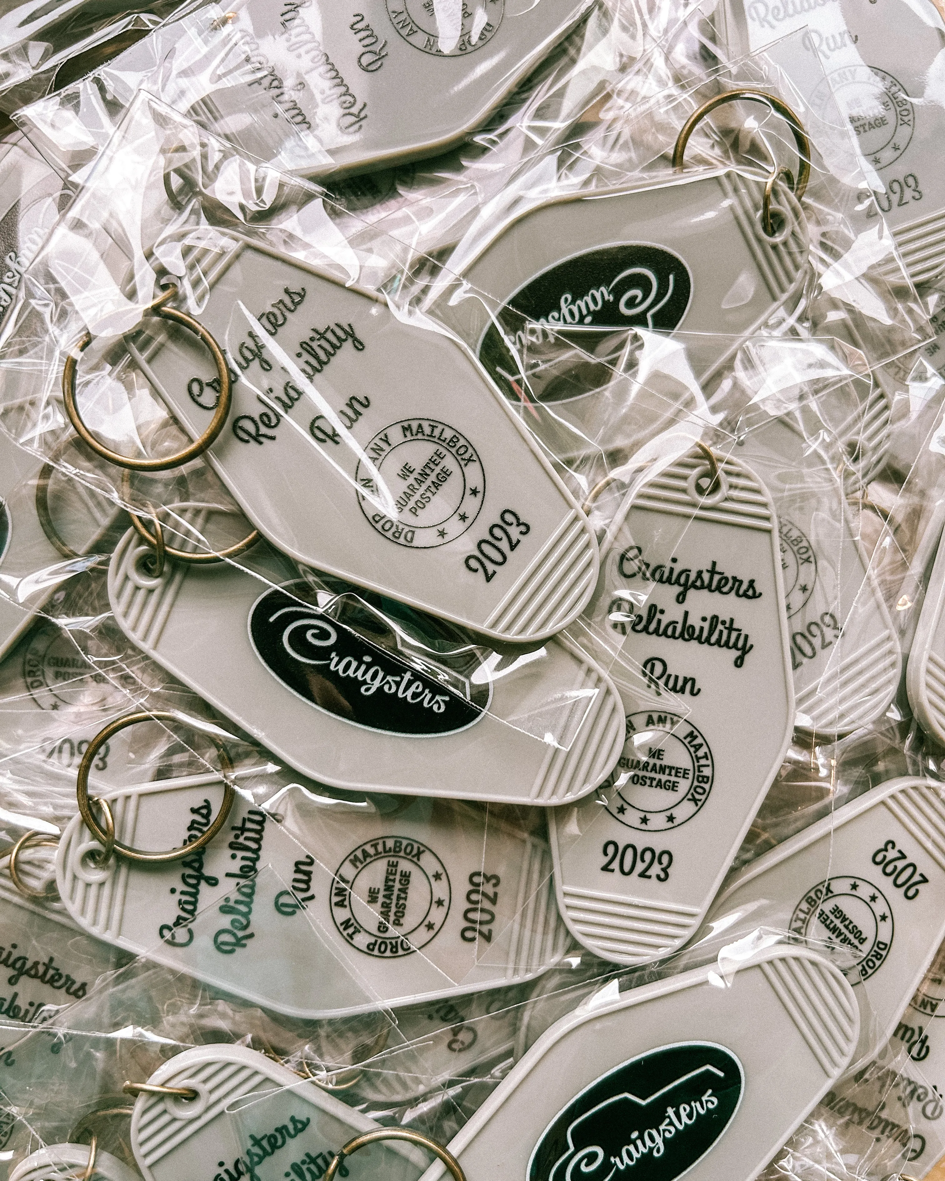 Vintage Style Motel Keychains (50 Piece Minimum Order)