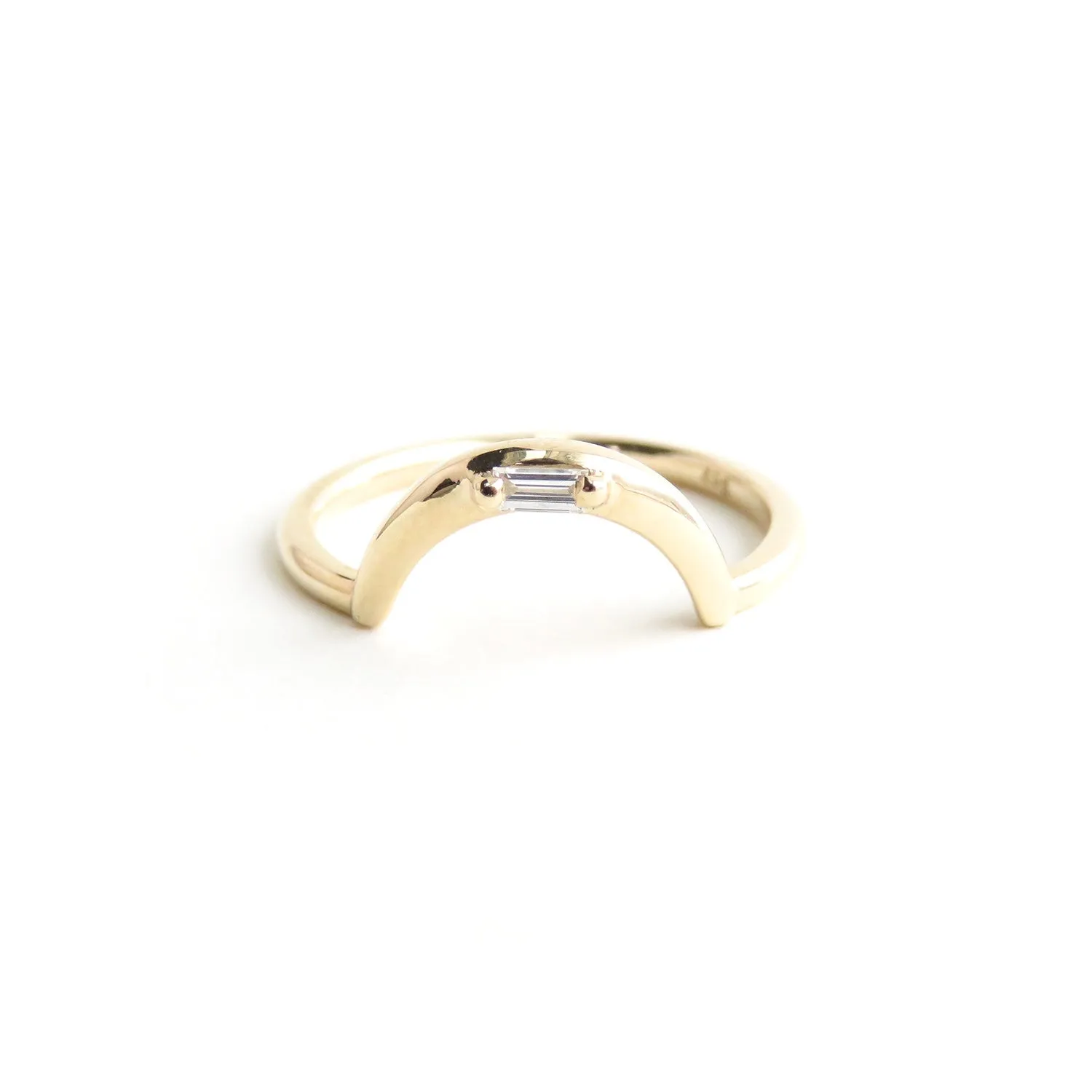 White Baguette Diamond Arch Band in Yellow Gold