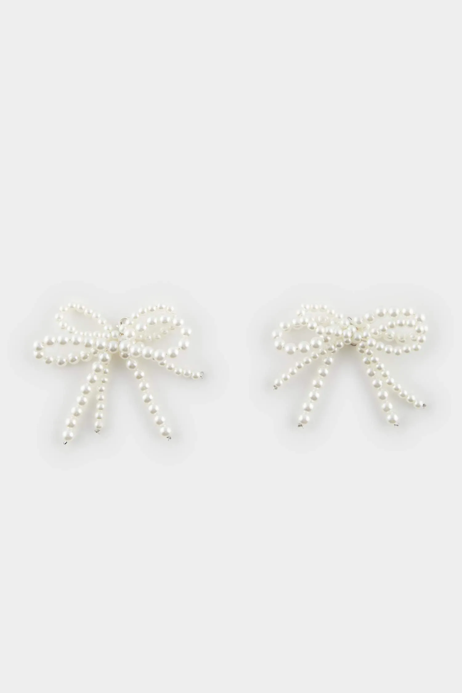 Women's Pearl Ribbon Slippery Ornament