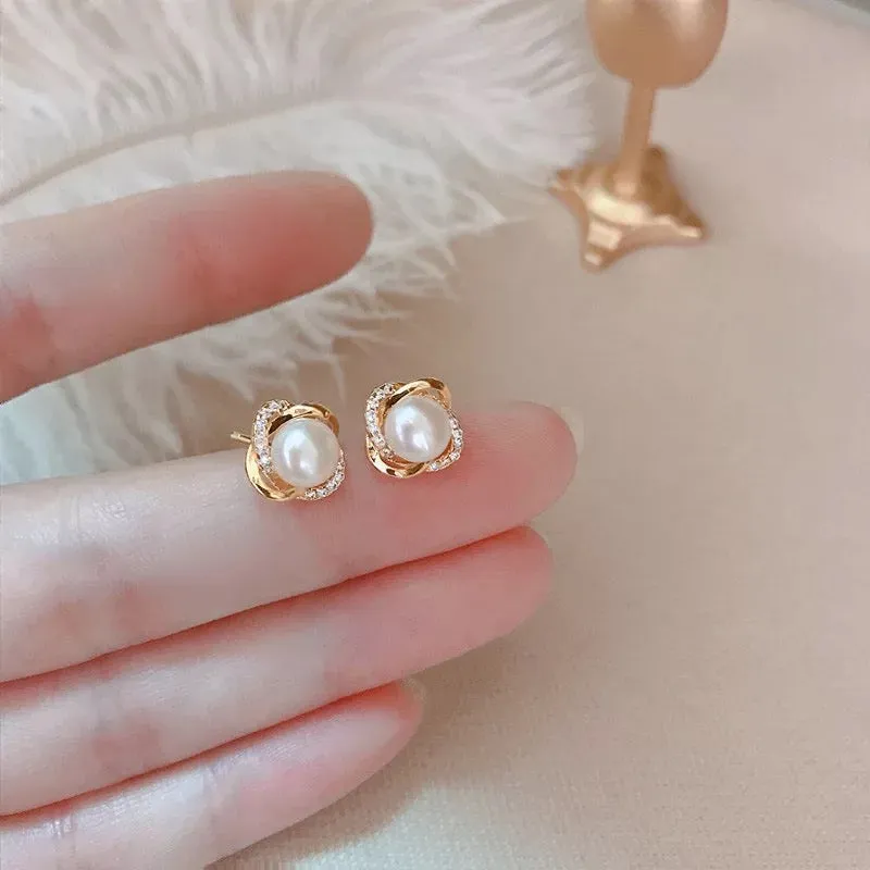 Zircon Pearl Twist Stud Earrings
