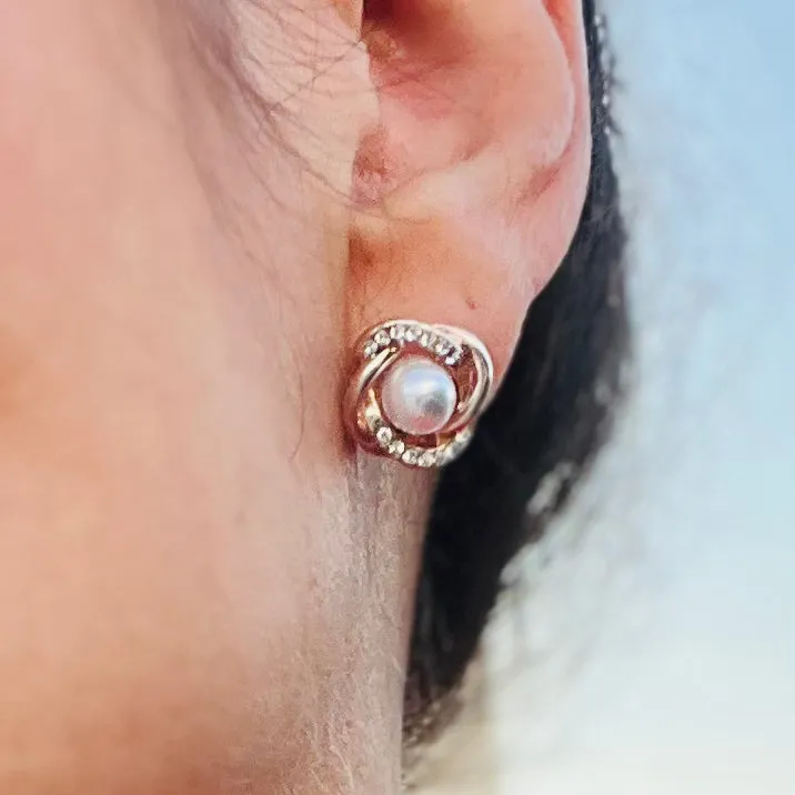Zircon Pearl Twist Stud Earrings