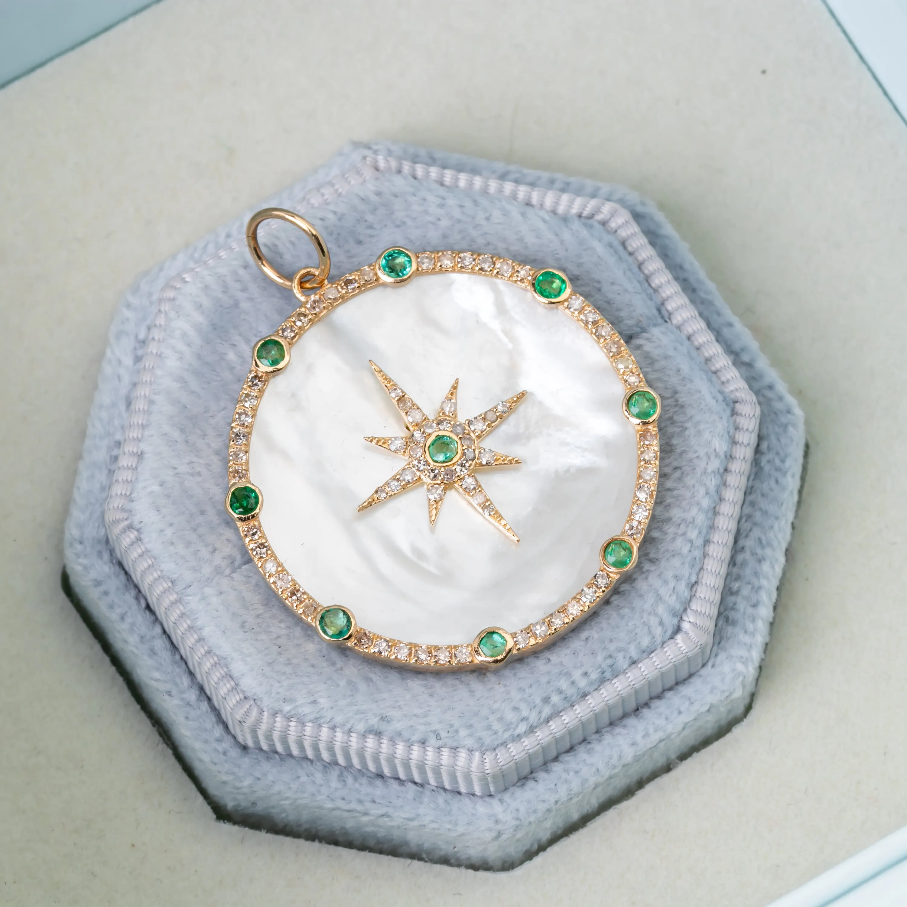 Zizz Emerald & Diamond Halo Pendant with MOP